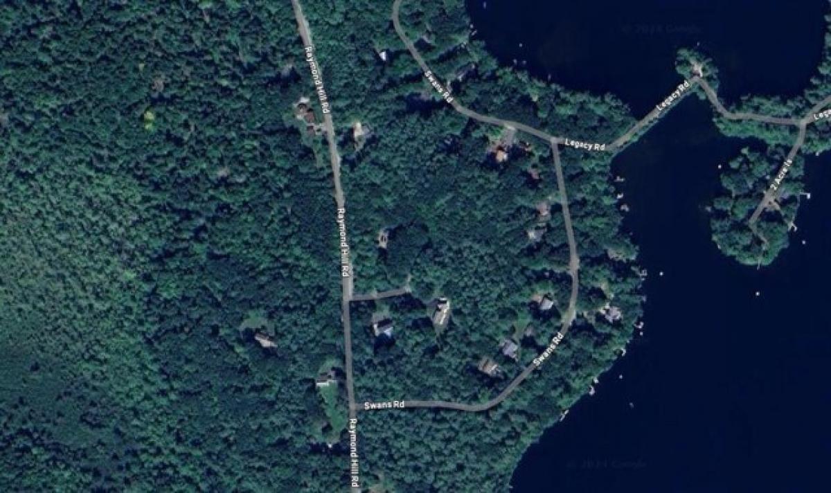 Picture of Residential Land For Sale in Raymond, Maine, United States