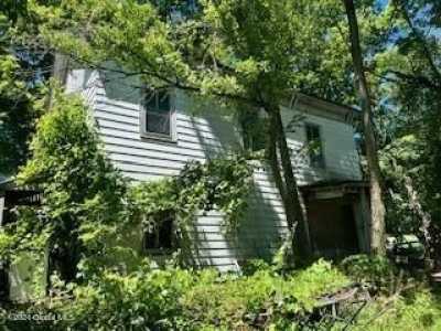 Home For Sale in Hudson, New York