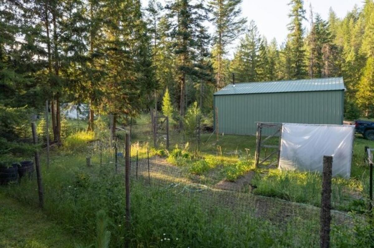 Picture of Home For Sale in Moyie Springs, Idaho, United States