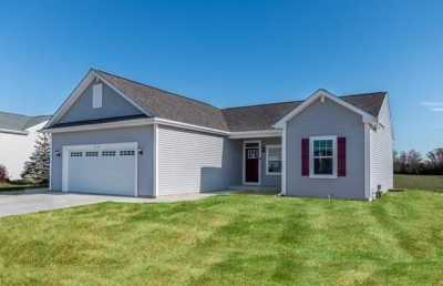 Home For Sale in Delavan, Wisconsin