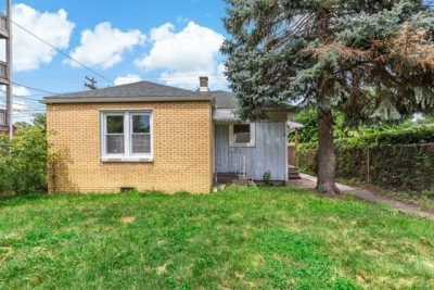 Home For Rent in Calumet City, Illinois