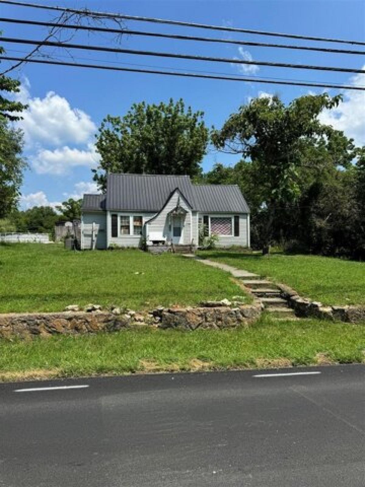 Picture of Home For Sale in Brownsville, Kentucky, United States