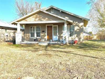 Home For Sale in Okemah, Oklahoma