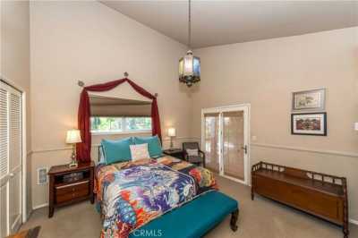 Home For Sale in Chatsworth, California