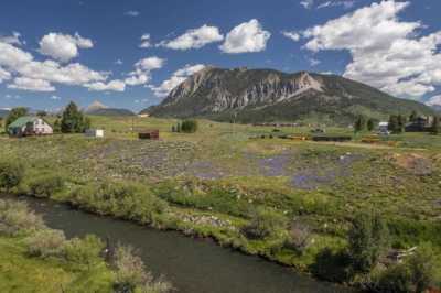 Residential Land For Sale in Crested Butte, Colorado