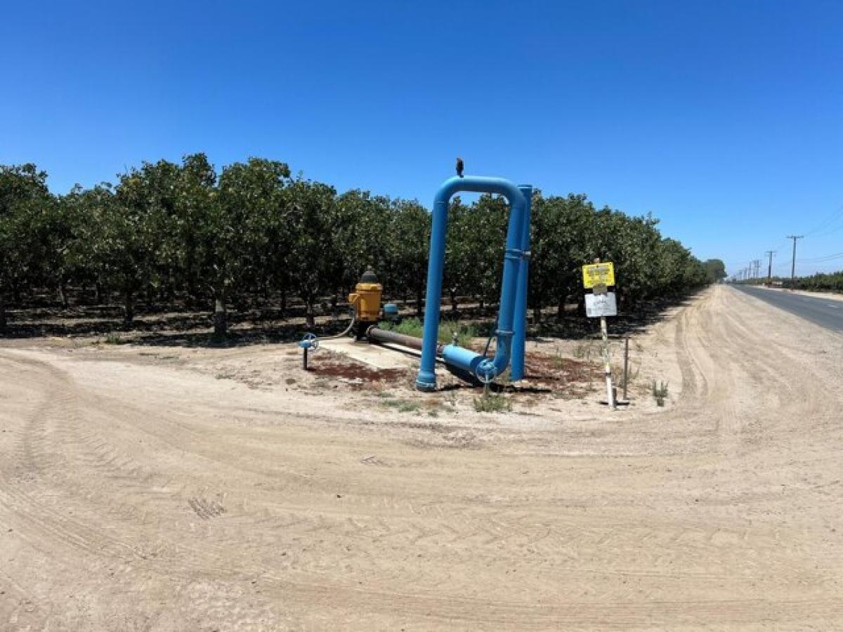 Picture of Residential Land For Sale in Tipton, California, United States