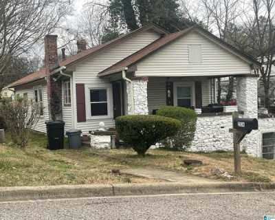 Home For Sale in Homewood, Alabama