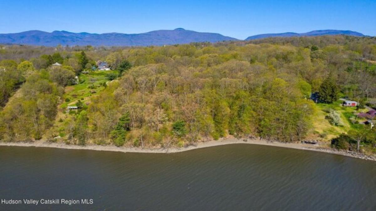 Picture of Residential Land For Sale in Saugerties, New York, United States