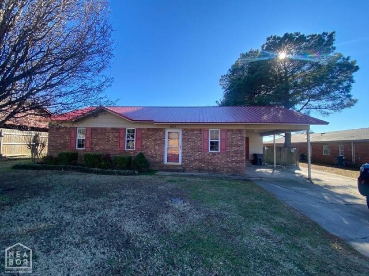 Picture of Home For Sale in Bono, Arkansas, United States