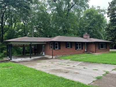 Home For Sale in Jackson, Missouri