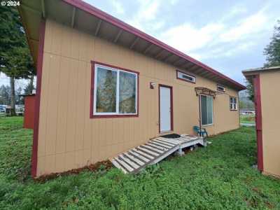 Home For Sale in Dexter, Oregon