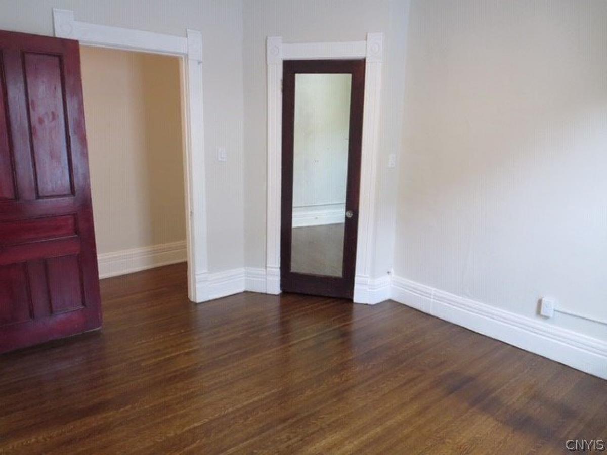 Picture of Apartment For Rent in Syracuse, New York, United States