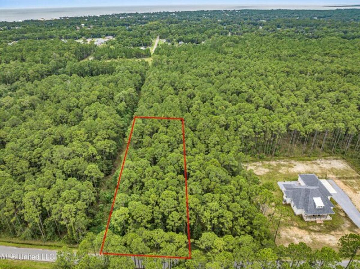 Picture of Residential Land For Sale in Waveland, Mississippi, United States