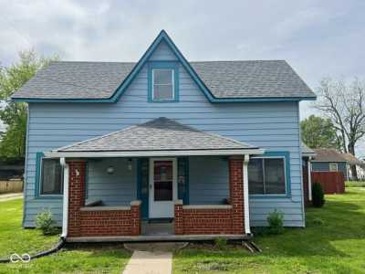 Home For Sale in Maxwell, Indiana