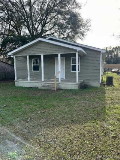 Home For Sale in Elba, Alabama