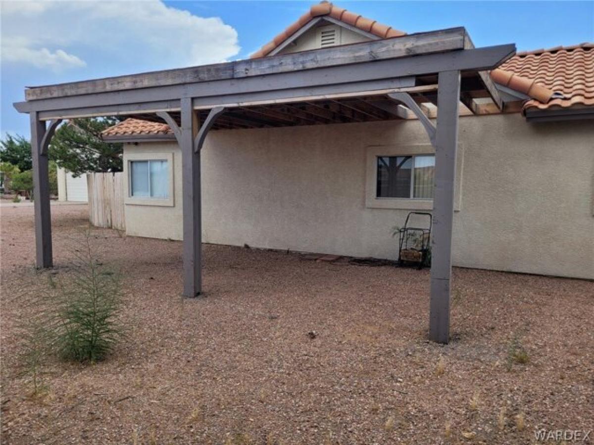 Picture of Home For Sale in Golden Valley, Arizona, United States