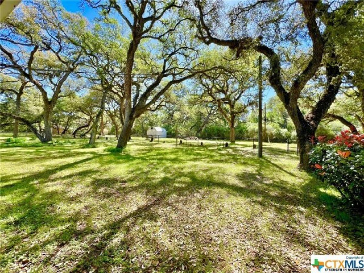 Picture of Home For Sale in Inez, Texas, United States