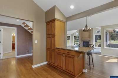 Home For Sale in Keizer, Oregon