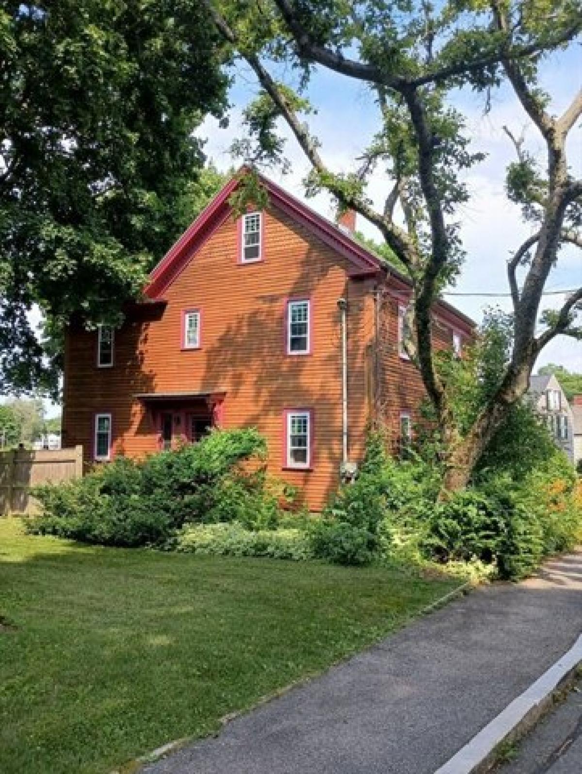 Picture of Home For Sale in Ipswich, Massachusetts, United States