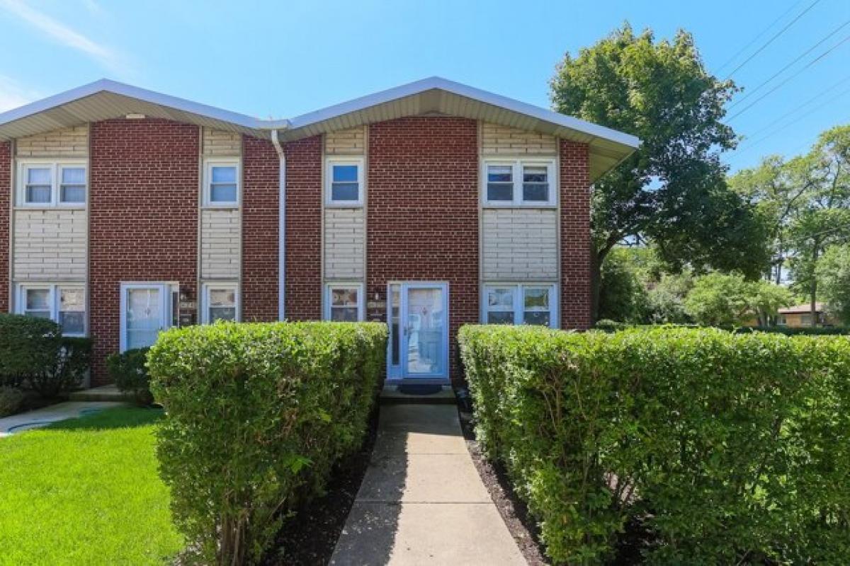 Picture of Home For Rent in Wilmette, Illinois, United States