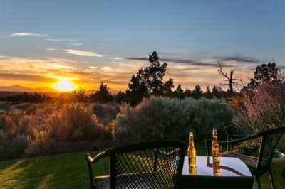 Home For Sale in Powell Butte, Oregon