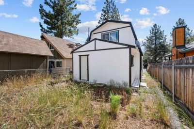 Home For Sale in Sugarloaf, California