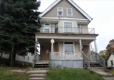 Home For Rent in Milwaukee, Wisconsin