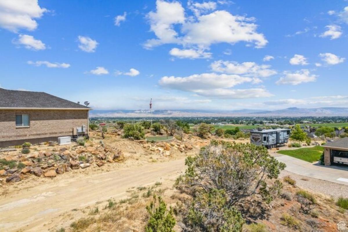 Picture of Residential Land For Sale in Vernal, Utah, United States