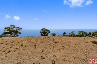 Residential Land For Sale in Malibu, California