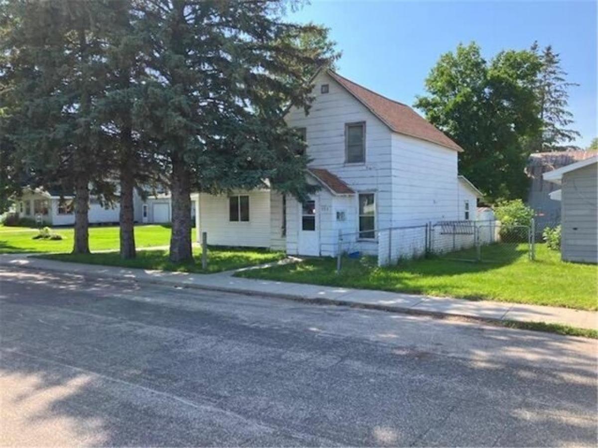 Picture of Home For Sale in Henning, Minnesota, United States