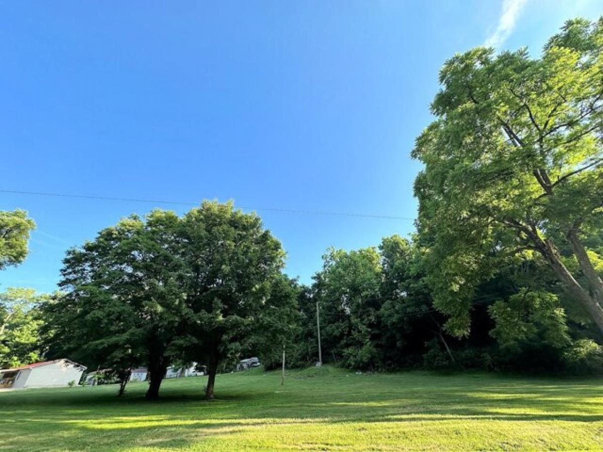 Picture of Residential Land For Sale in Ironton, Ohio, United States