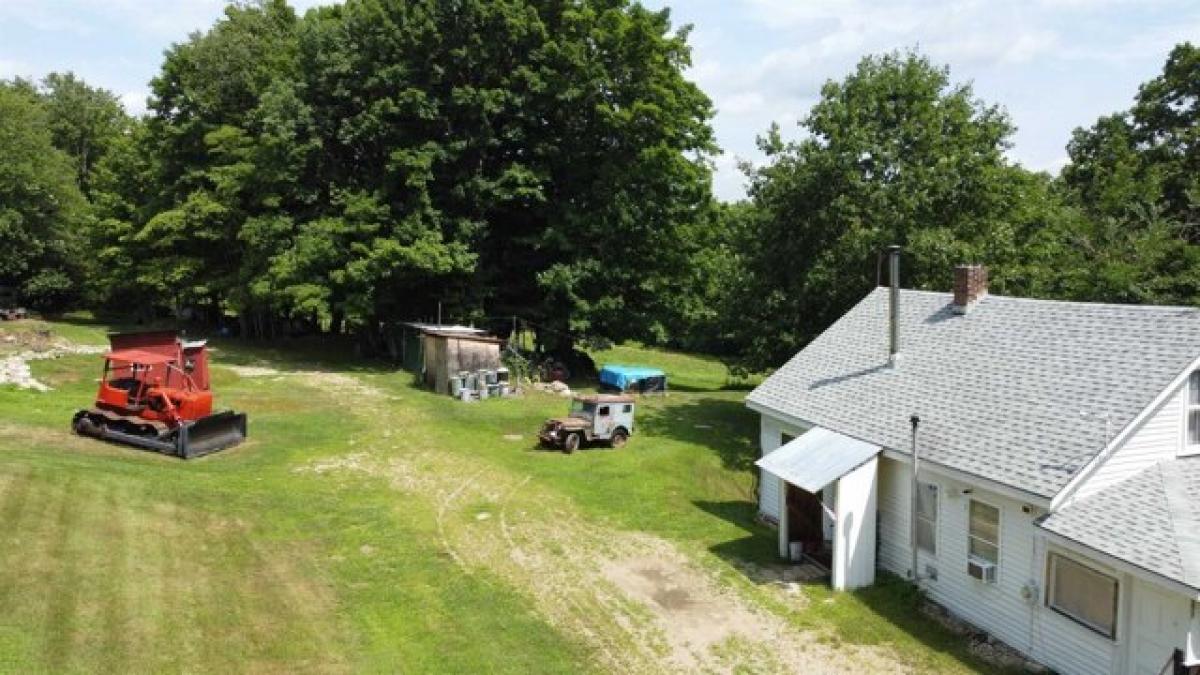 Picture of Home For Sale in Surry, New Hampshire, United States