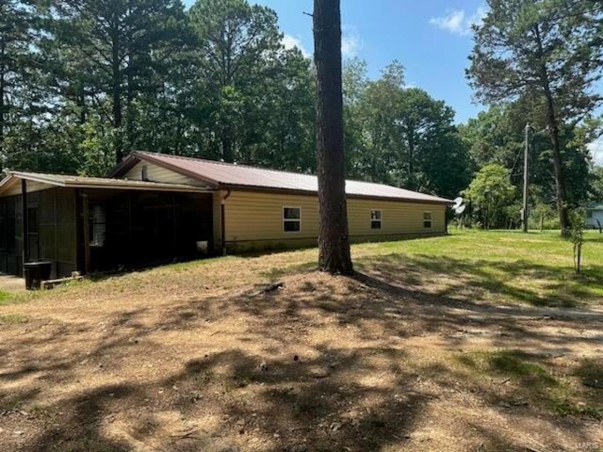 Picture of Home For Sale in Ellington, Missouri, United States