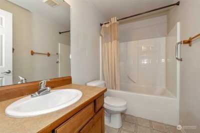 Home For Sale in Union, Washington