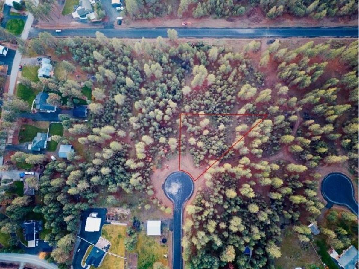 Picture of Residential Land For Sale in Nine Mile Falls, Washington, United States