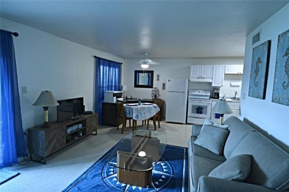 Picture of Apartment For Rent in Madeira Beach, Florida, United States