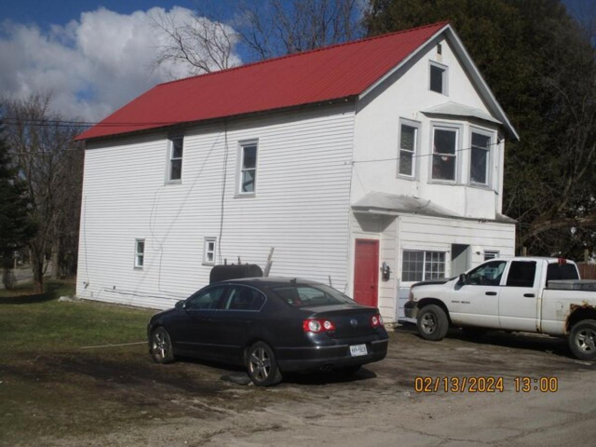 Picture of Home For Rent in Malone, New York, United States