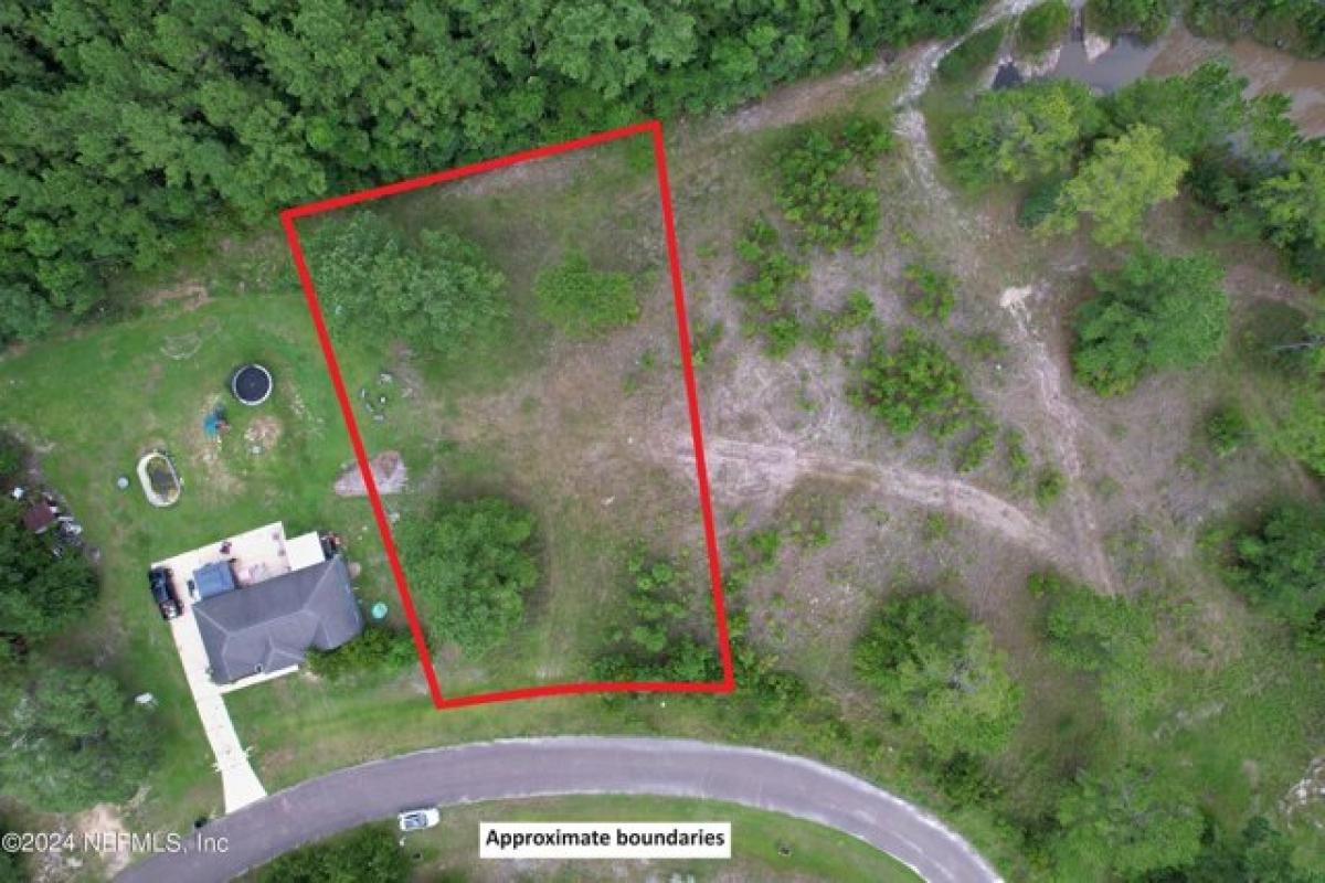 Picture of Residential Land For Sale in Hollister, Florida, United States