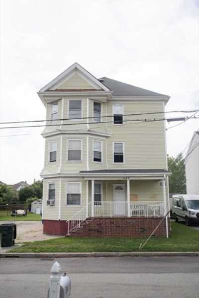 Apartment For Rent in Fall River, Massachusetts