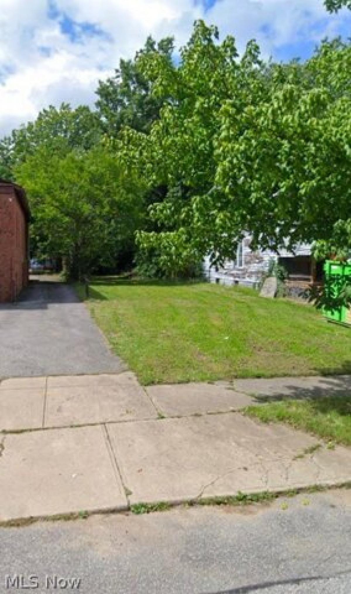 Picture of Residential Land For Sale in Cleveland, Ohio, United States