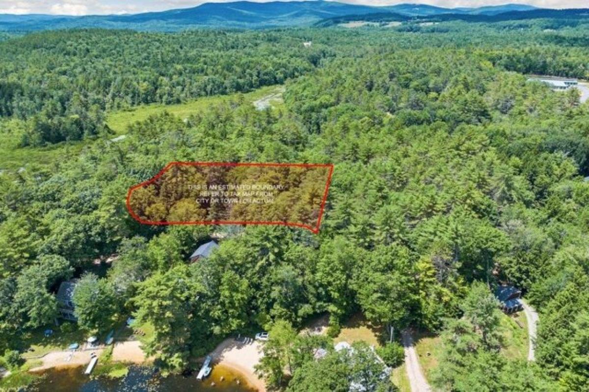 Picture of Residential Land For Sale in New Hampton, New Hampshire, United States