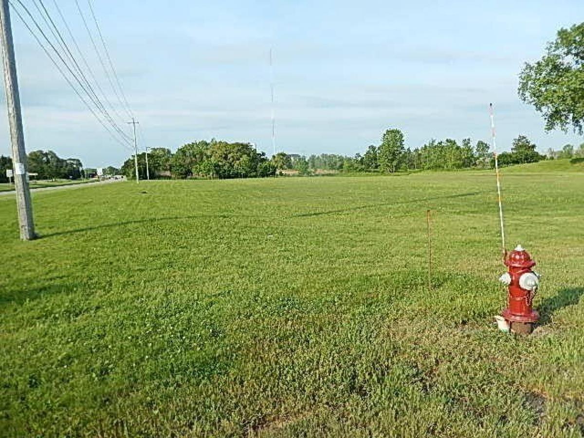 Picture of Residential Land For Sale in Pleasant Prairie, Wisconsin, United States