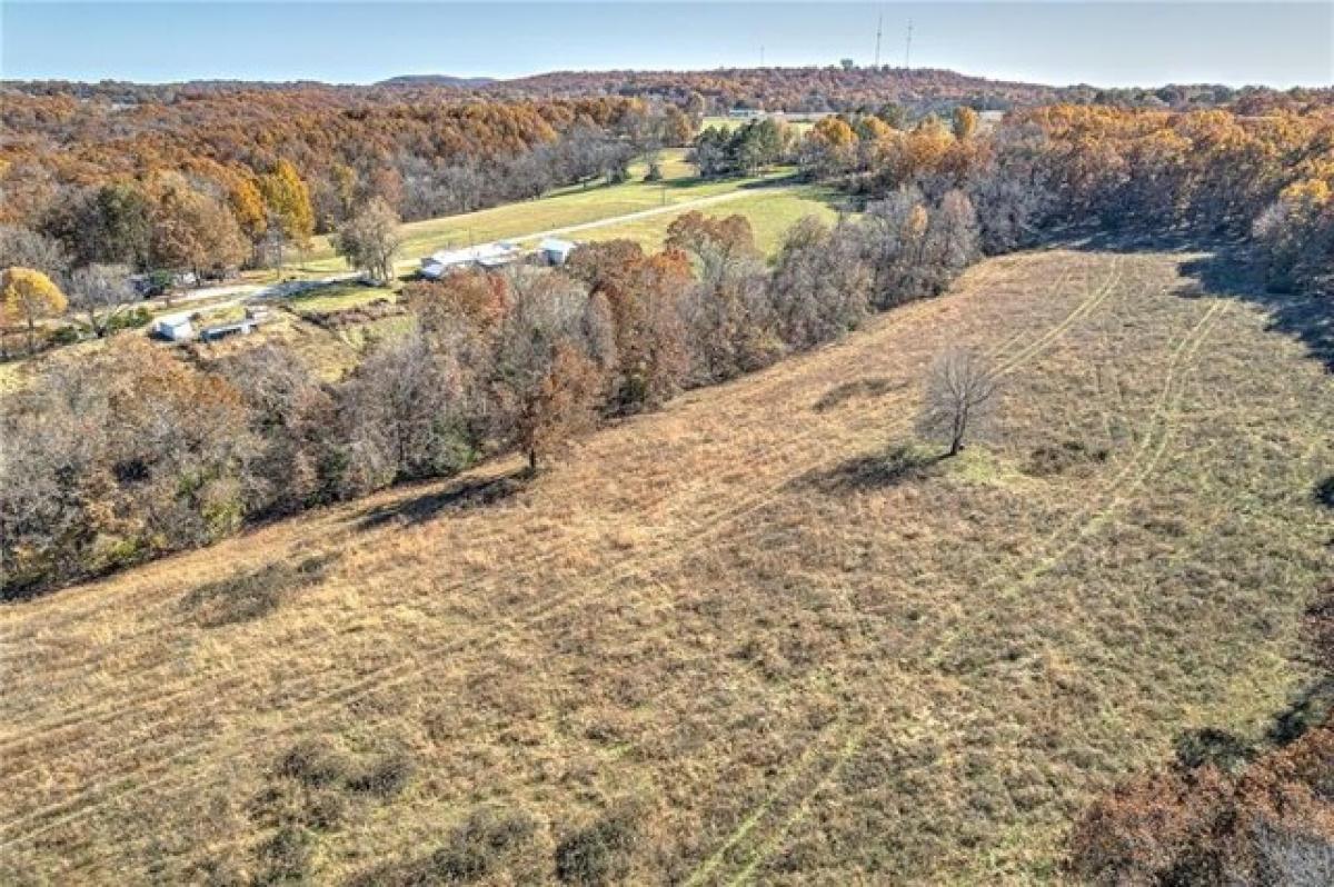 Picture of Residential Land For Sale in Garfield, Arkansas, United States