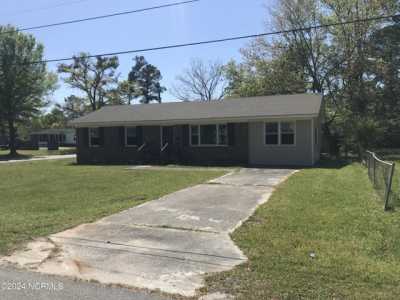 Home For Sale in Wallace, North Carolina