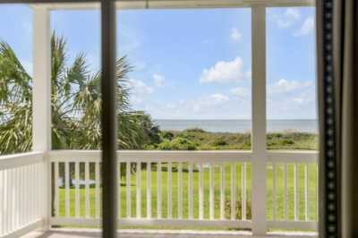 Home For Sale in Isle of Palms, South Carolina