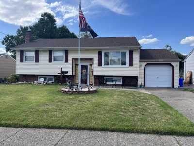 Home For Sale in Bellmawr, New Jersey