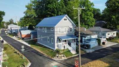 Home For Sale in Buckeye Lake, Ohio