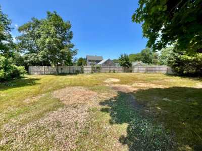 Home For Sale in Oak Bluffs, Massachusetts