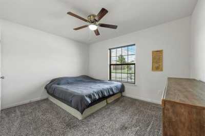 Home For Sale in Newark, Texas