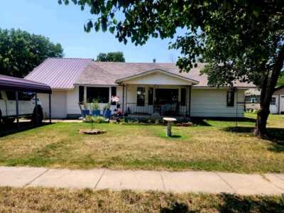 Home For Sale in Smolan, Kansas